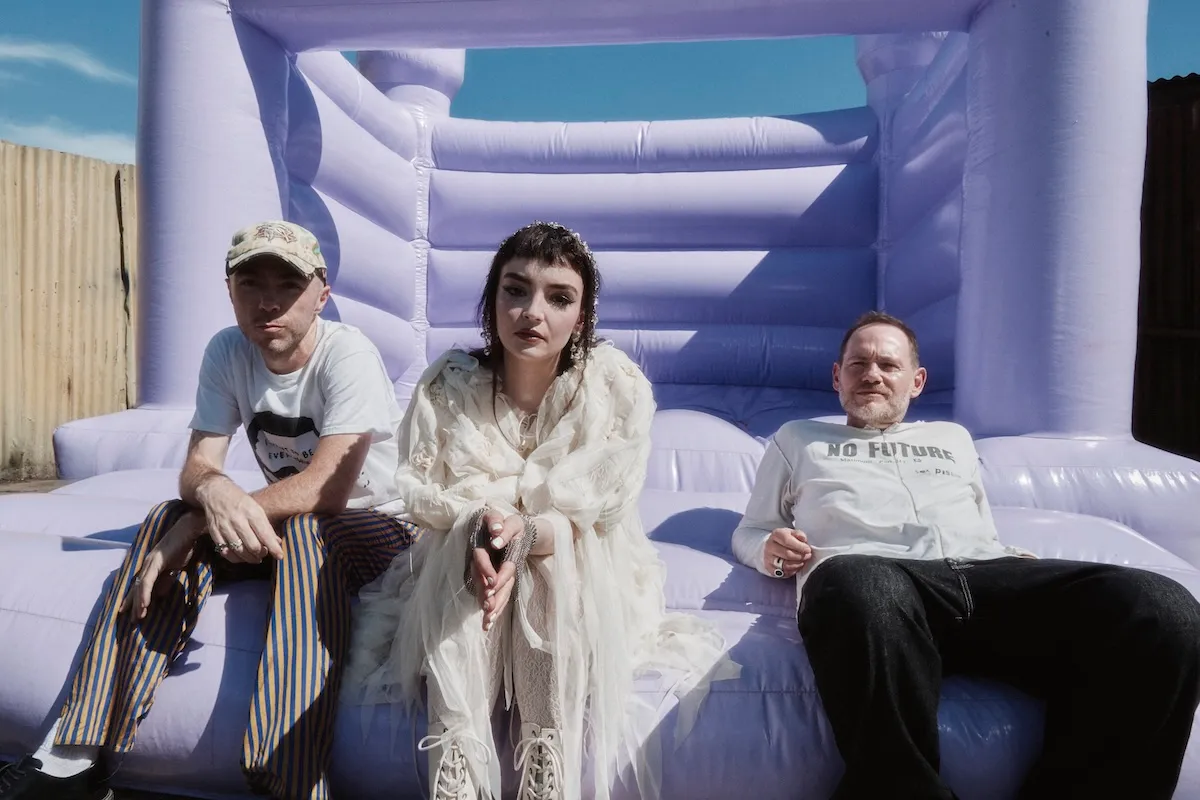 Overthinker by Chvrches